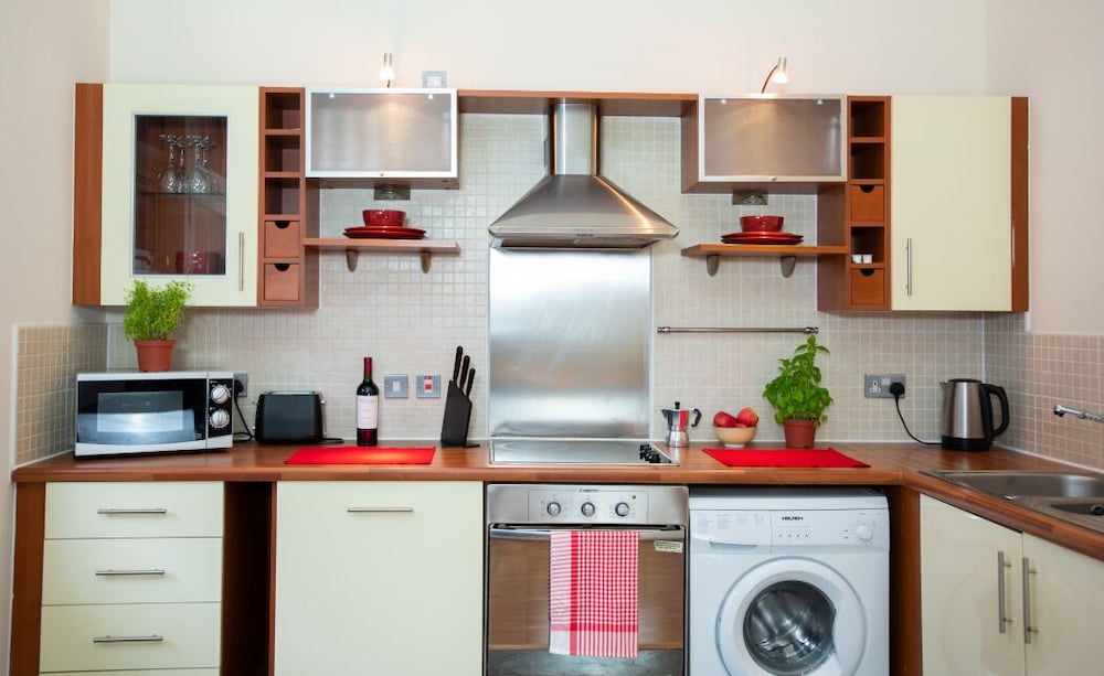 Cosy Central Apartment
