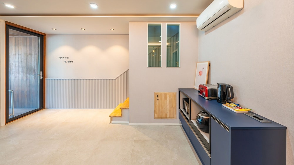 Gyeongju Jamjam Kids Pool Villa Pension
