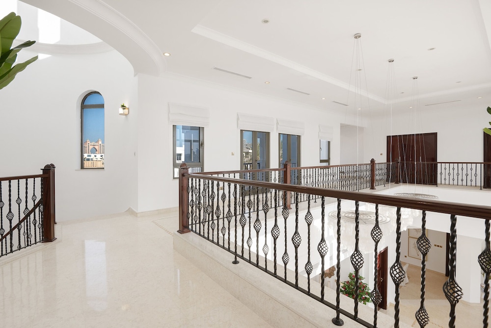 Beachfront Signature Villa - Mint Stay