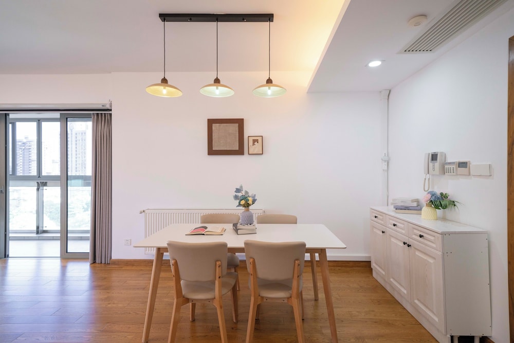 Tyms 3BR 2BA Apartment Yongxin Century
