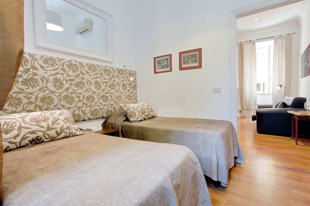 Croce - WR Apartments