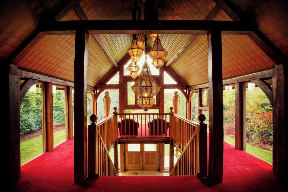 Oxford Vacations - Crazy Bear Hotel-Stadhampton - Property Image 14