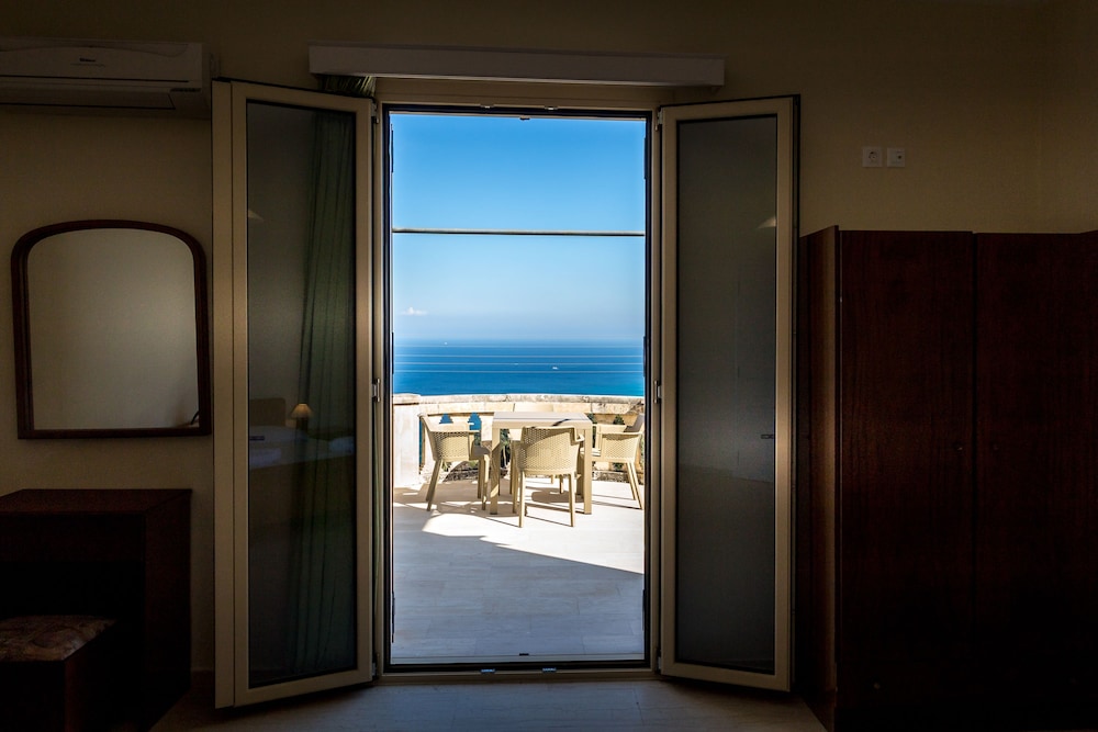 Blue Horizon Studios