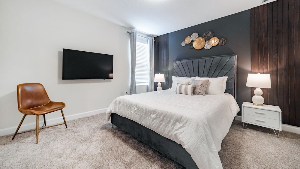 Championsgate Resort 8 Bedroom Home with Game Room+Pool 8 Home