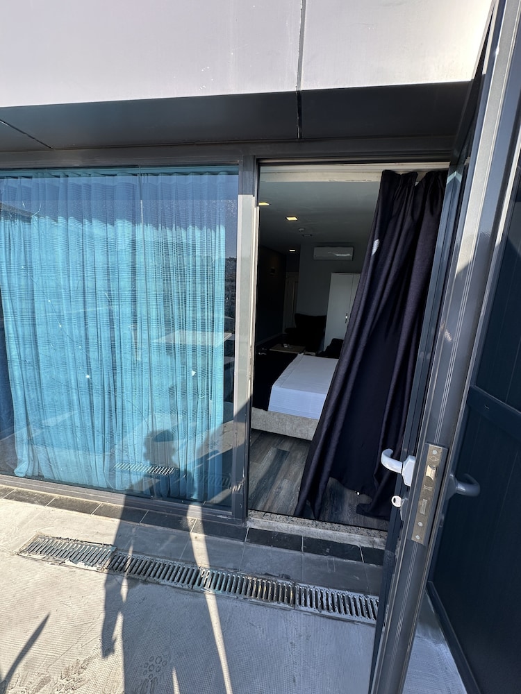 Plus Park Suit & Otel - Image 30