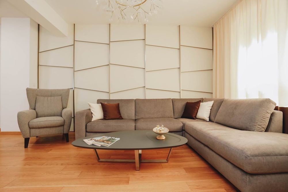 Vitodolska Luxury Penthouse