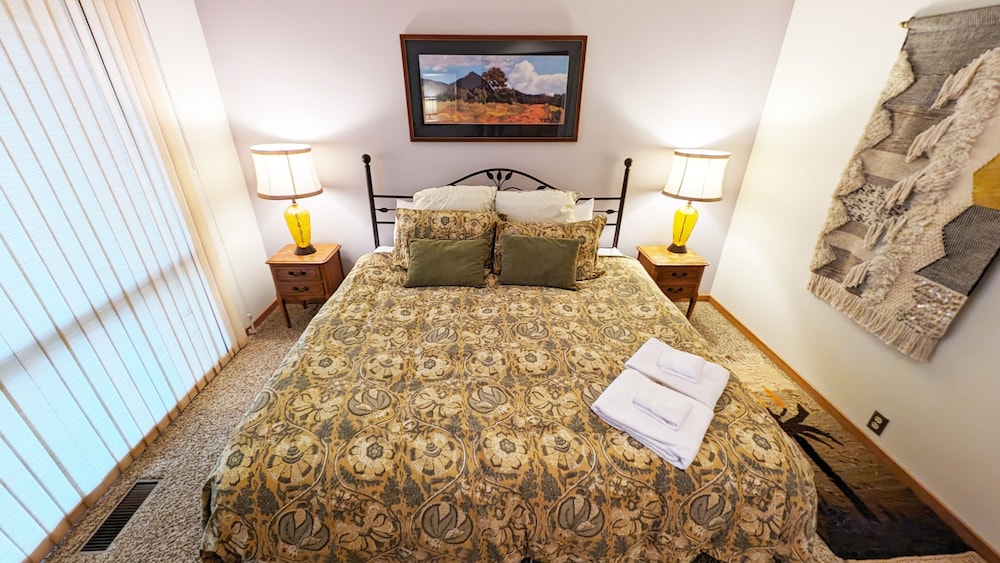 Meadow House 42 3 Bedroom Condo