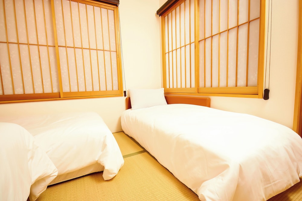 Asakusa Ryokan Vacation Rental Tokyokoso