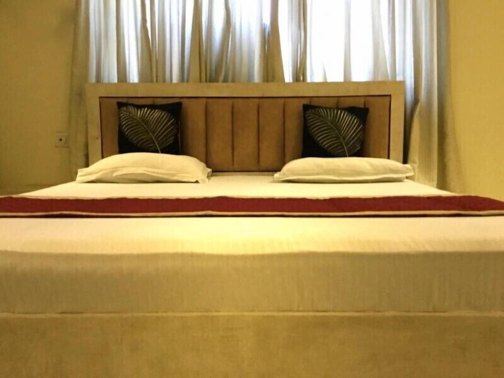 Arista Service Apartments - Khernagar photo 2