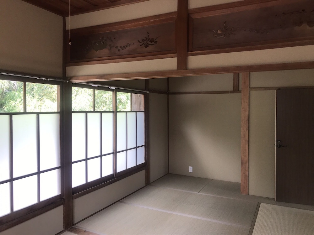 Guesthouse Sangenya view 3