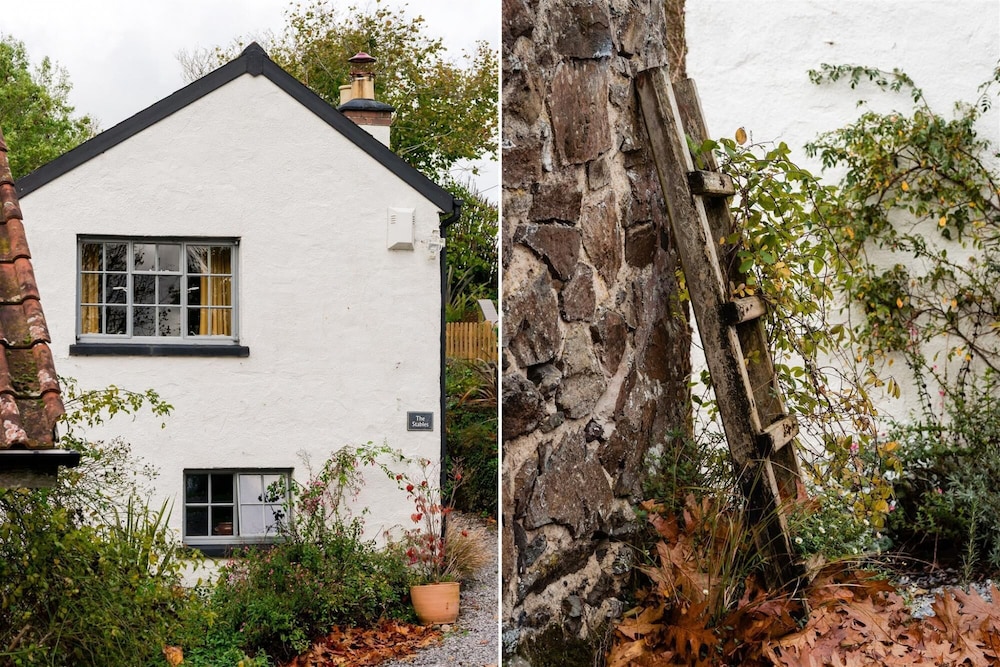 The Stables - Charming 15th-century Rural Bolthole view 4