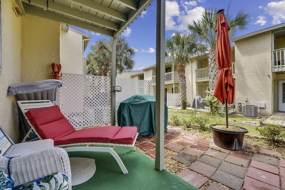 Gulf Highlands by Book That Condo
