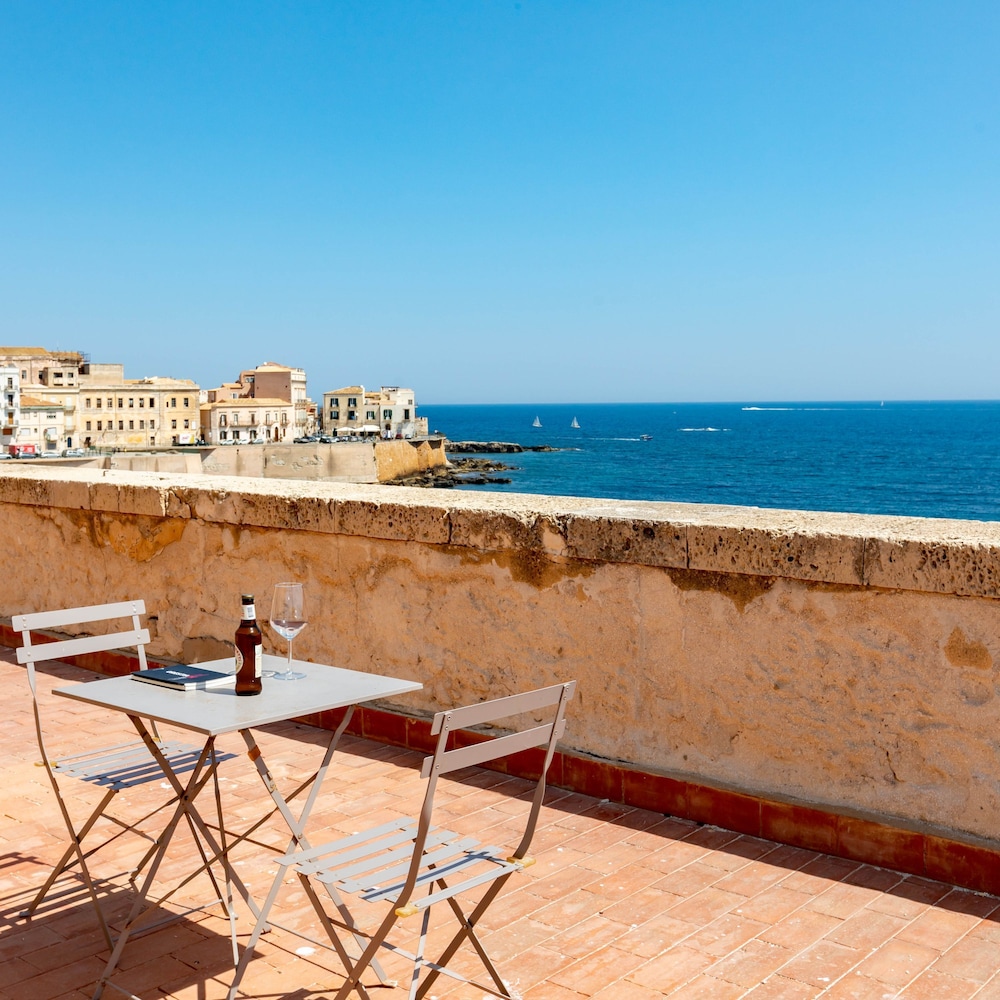 Ortigia Terrazza Su Due Mari