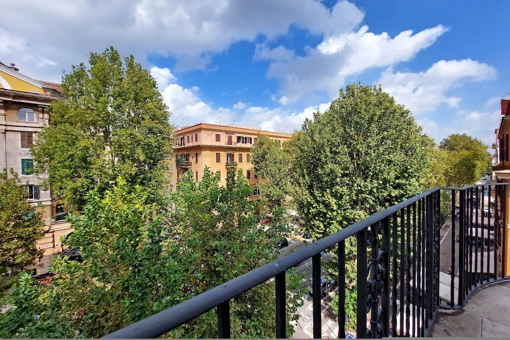 4bnb - Queen Mary Vatican Home