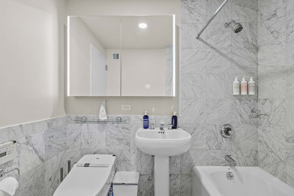 Prince by Rove Travel 2BR Soho Condo w Terrace