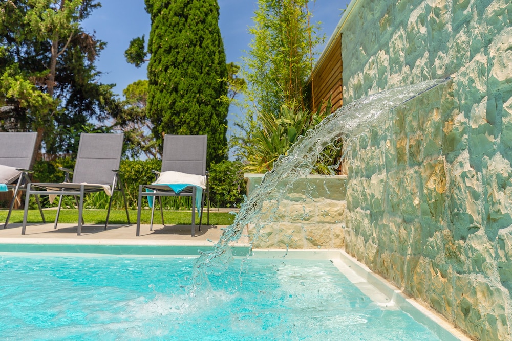 Hedera Estate, Villa Hedera