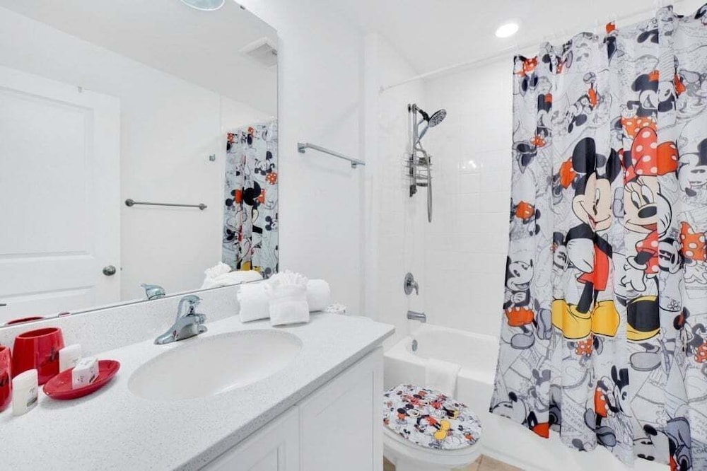 3 Beds 3 Baths Cozy Town Home 3 Bedroom Townhouse