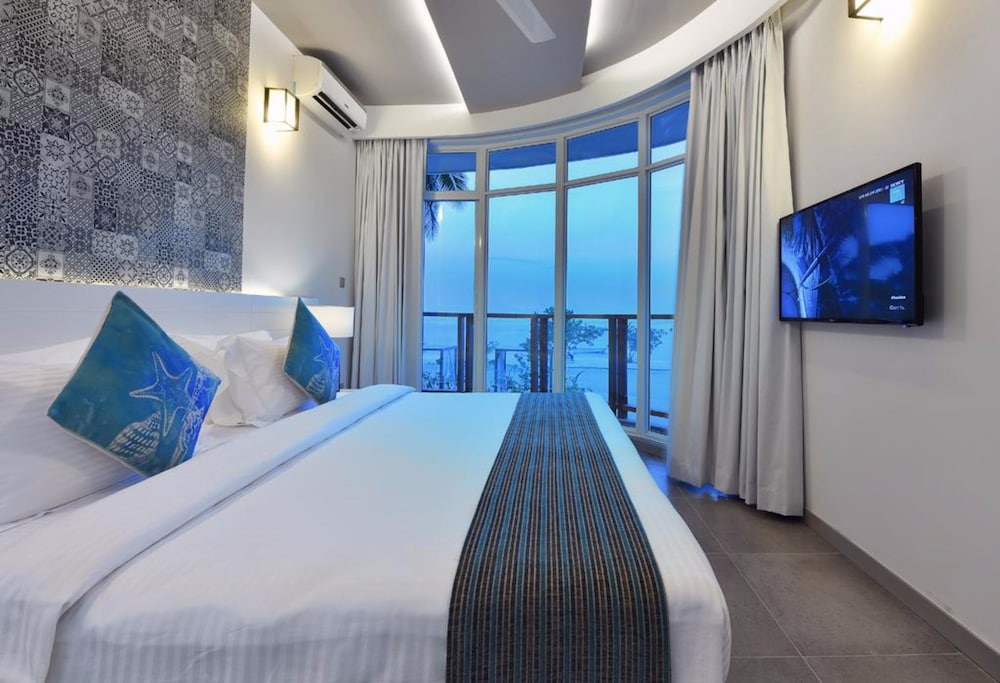 Velana Beach Hotel Maldives