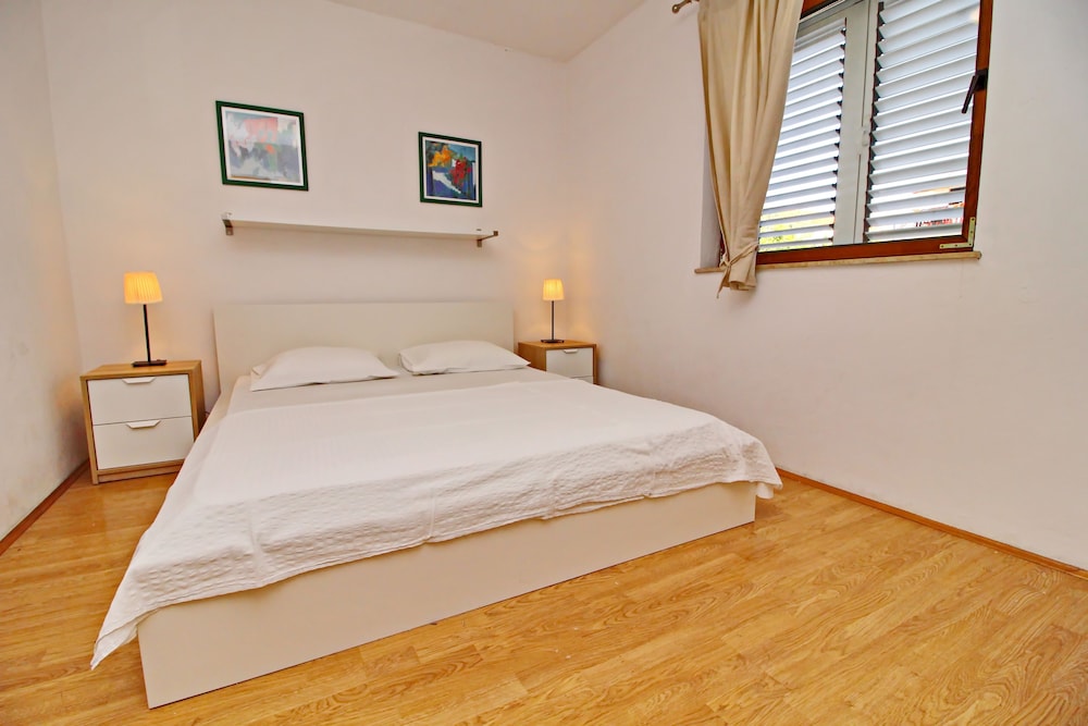 Apartments Markovic view 2