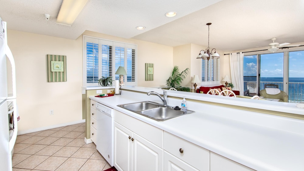 Emerald Key by Southern Vacation Rentals