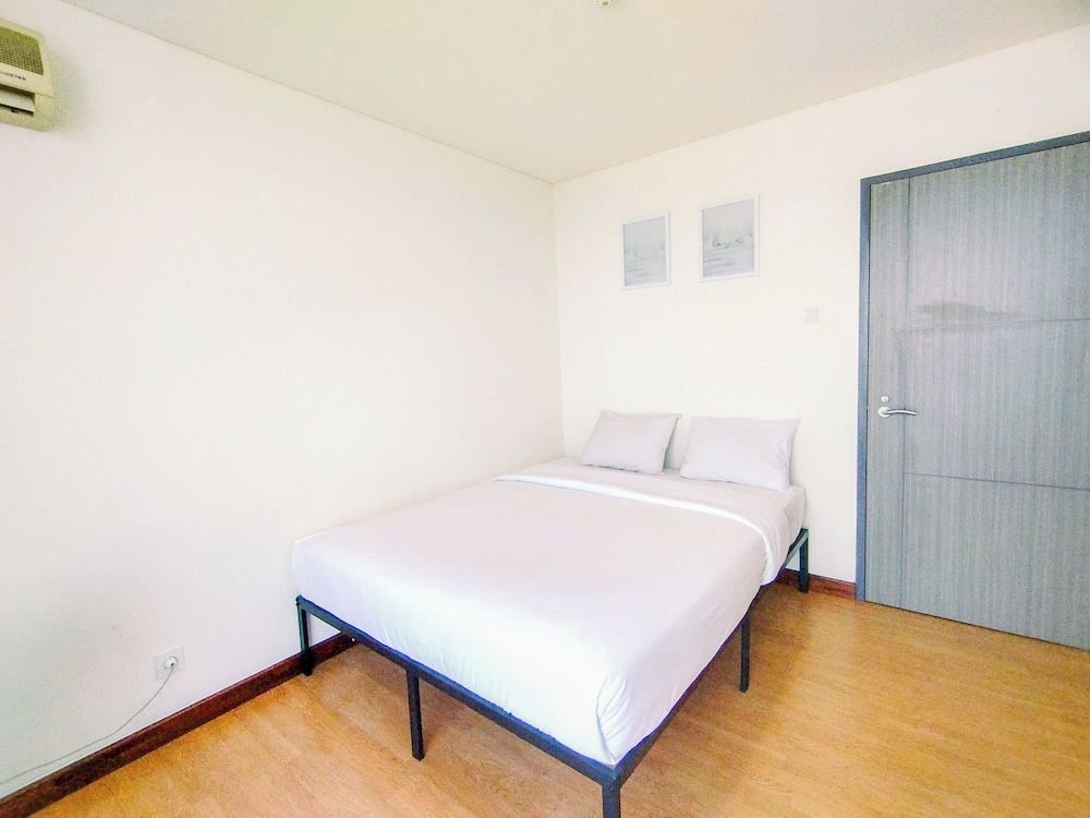 Homey Designed 2BR in City Center at Praxis Apartment