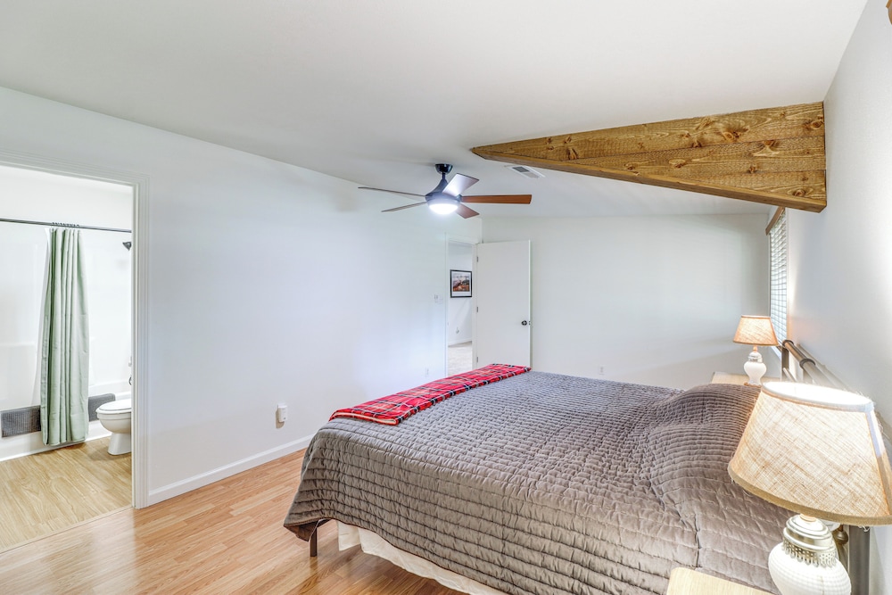 2 Mi to Buffalo River: Peaceful Family Retreat