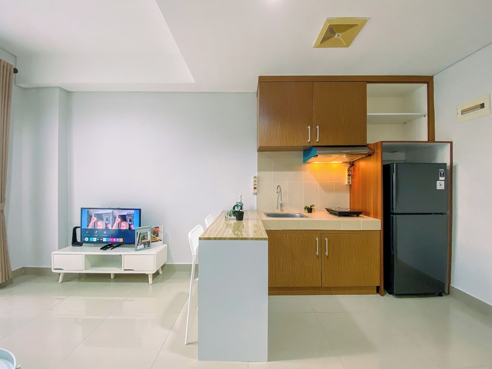 Best and Cozy 2BR Apartment Royal Olive Residence
