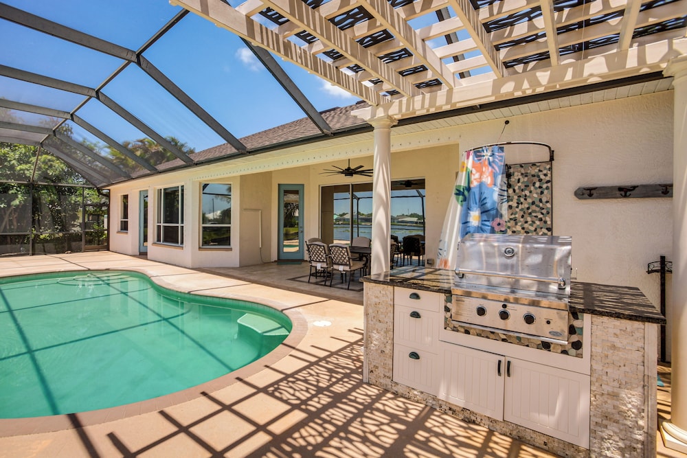 Dock & Outdoor Oasis: Waterfront Cape Coral Home