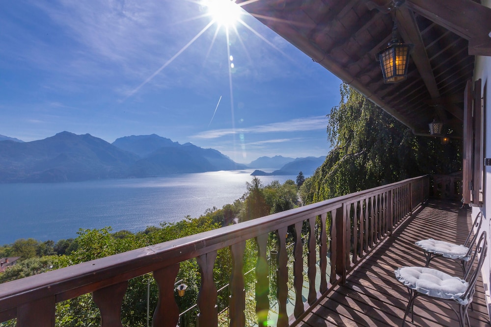 Villa La Volpe Plesio view 5