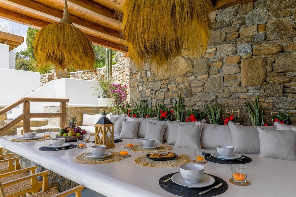 Villa Muse in Mykonos view 2