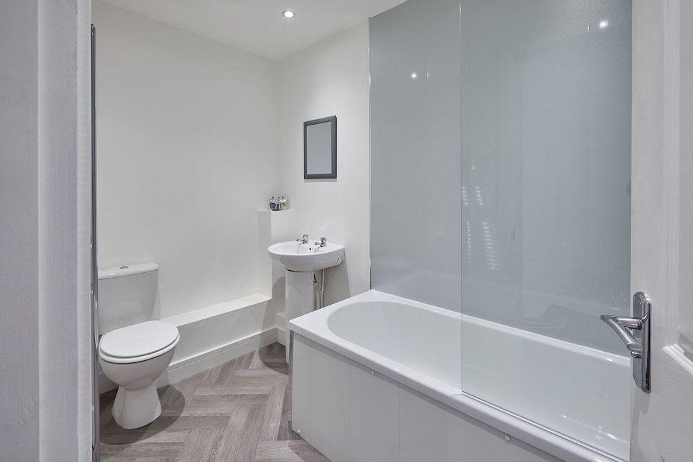 Host Stay Apartment 6 Loftus view 4