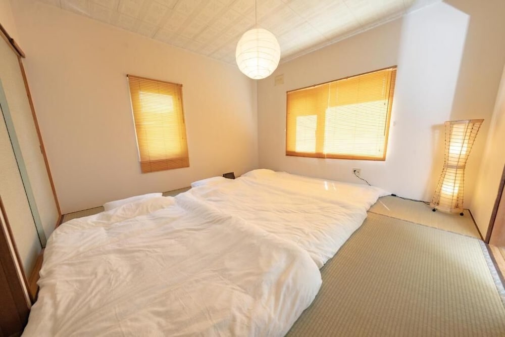 FURANO RETREAT