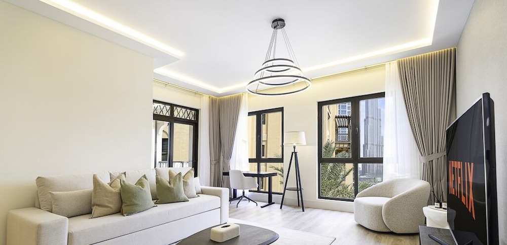 LUX Burj Khalifa View Downtown Suite