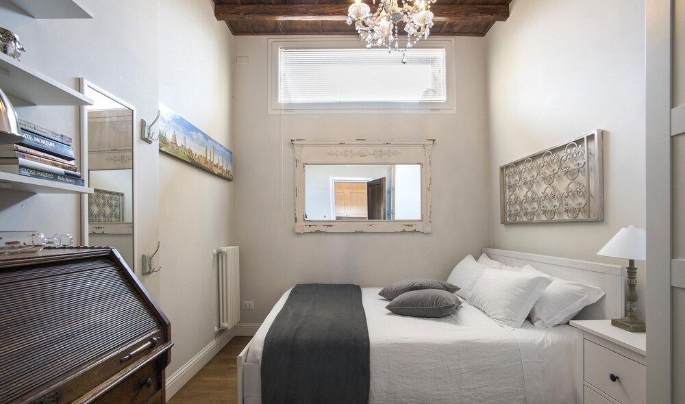 Il Bacio Luxury Spanish Steps Penthouse With Terrace Perfect