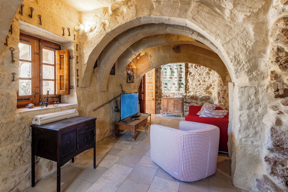 Bebbuxija Pool Farmhouse Gozo