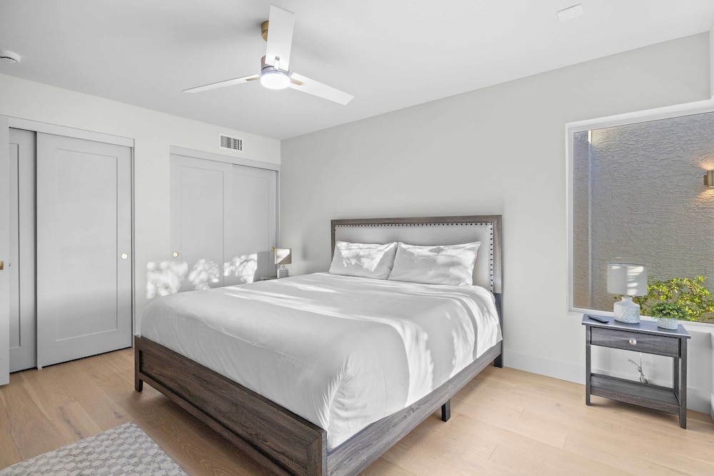 El Dorado by Avantstay Luxe 4BR w/ Pool, Putting Green, Fireplace Near Kierland