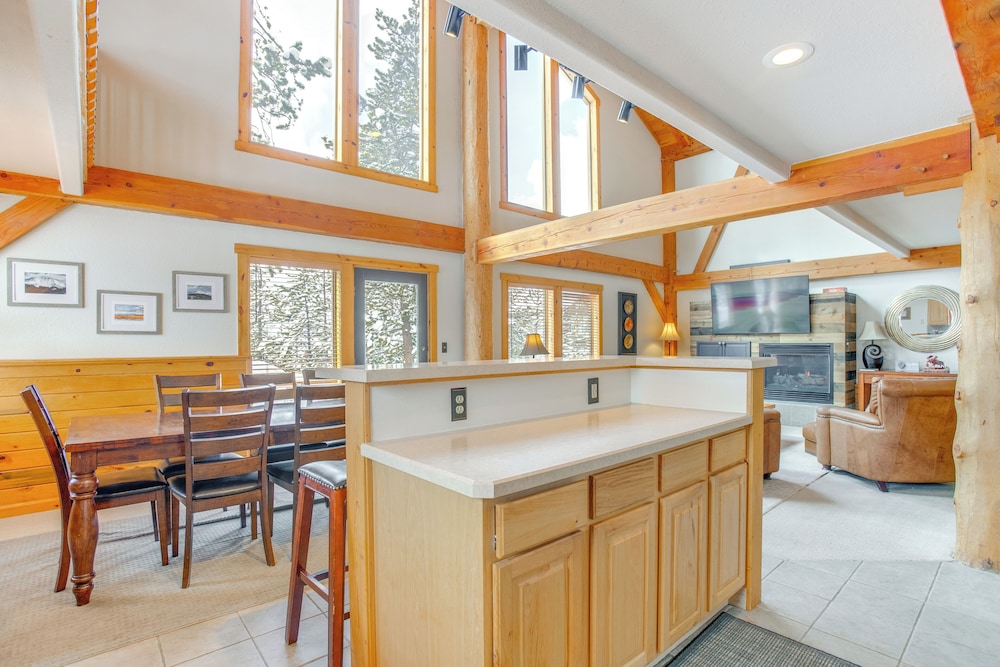 6 Mi to Winter Park Resort: Spacious Family Cabin