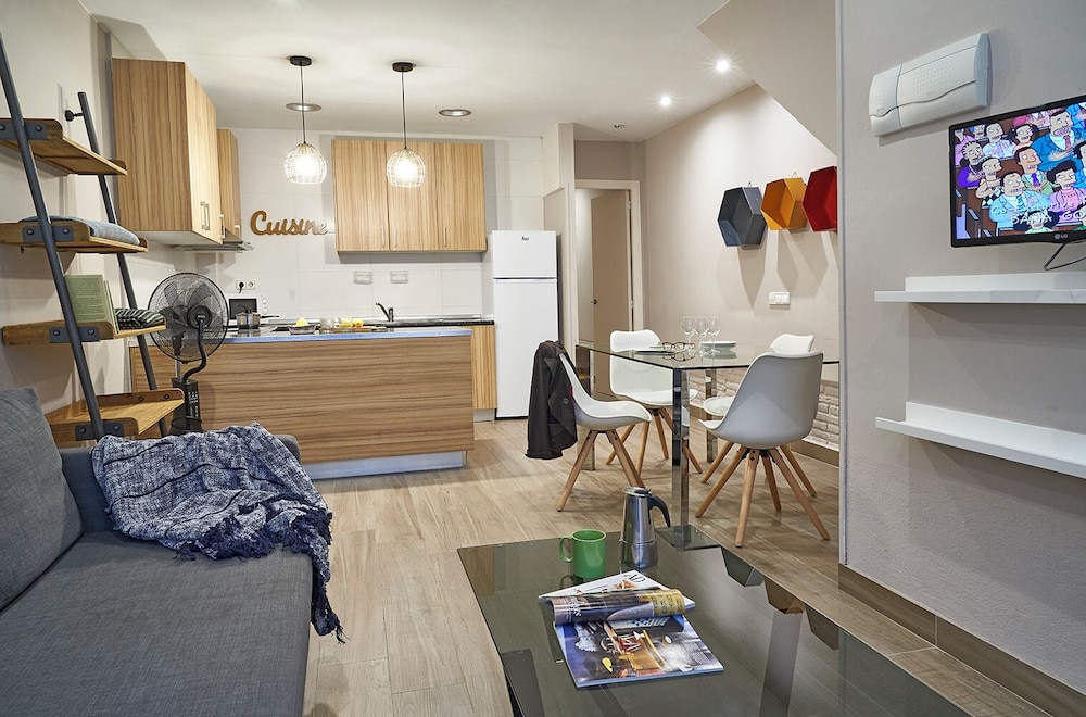 BeBarceloner Sant Andreu Apartments