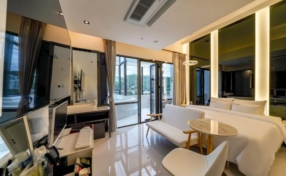 Yangsan Pyeongsan Denbastar Hotel