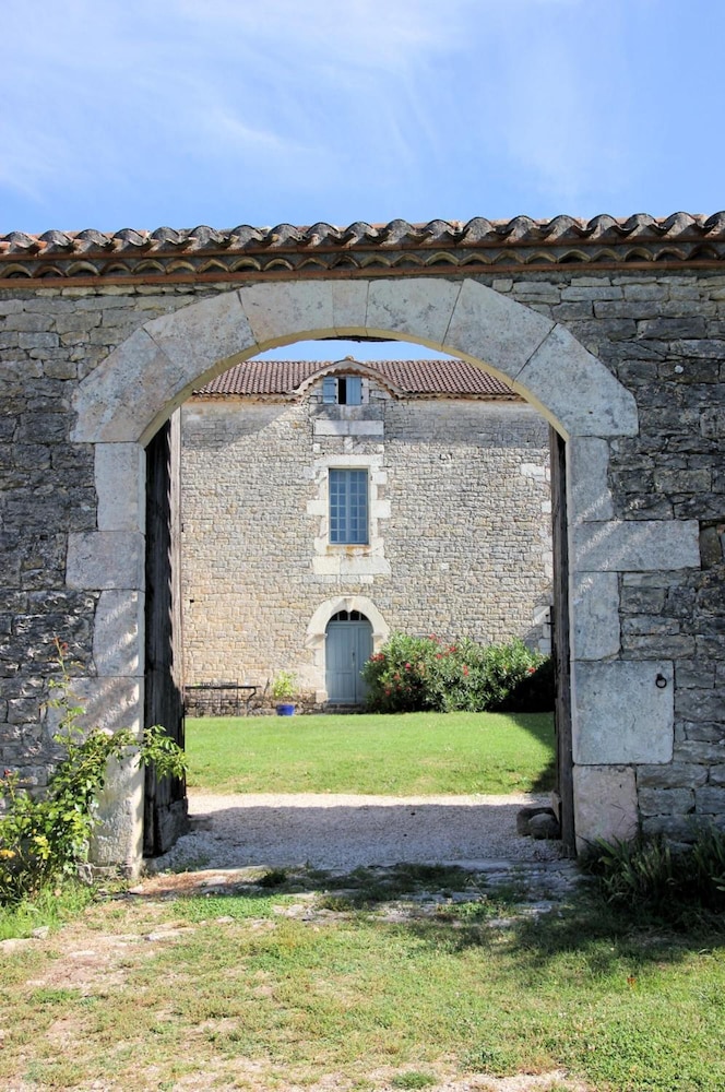 Photo 13