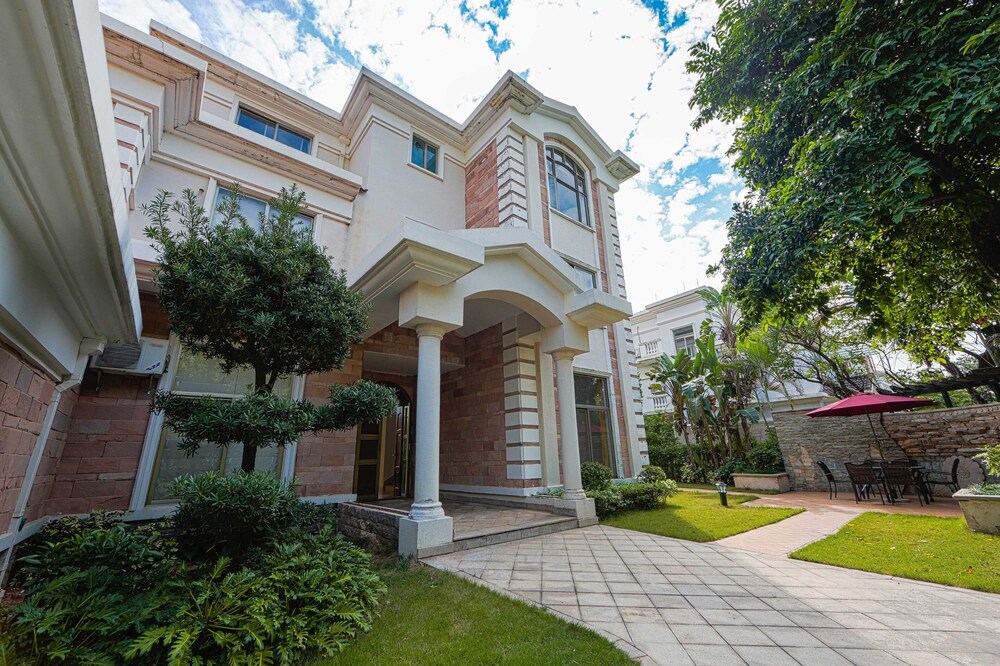 Milake Holiday Villa