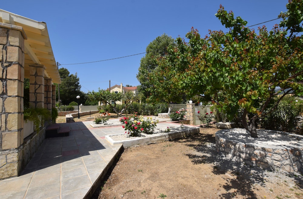 Photo 27