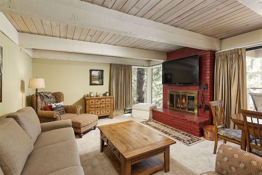 Chateau Eau Claire & Roaring Fork by Frias Properties