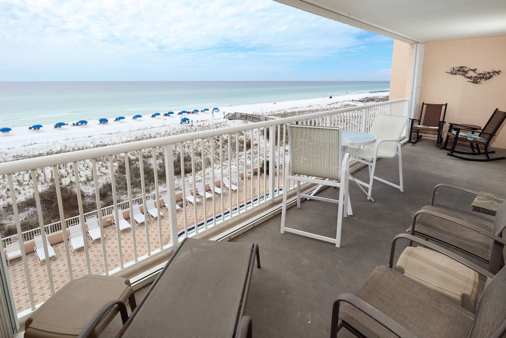 Islander 4005 by Brooks and Shorey Resorts