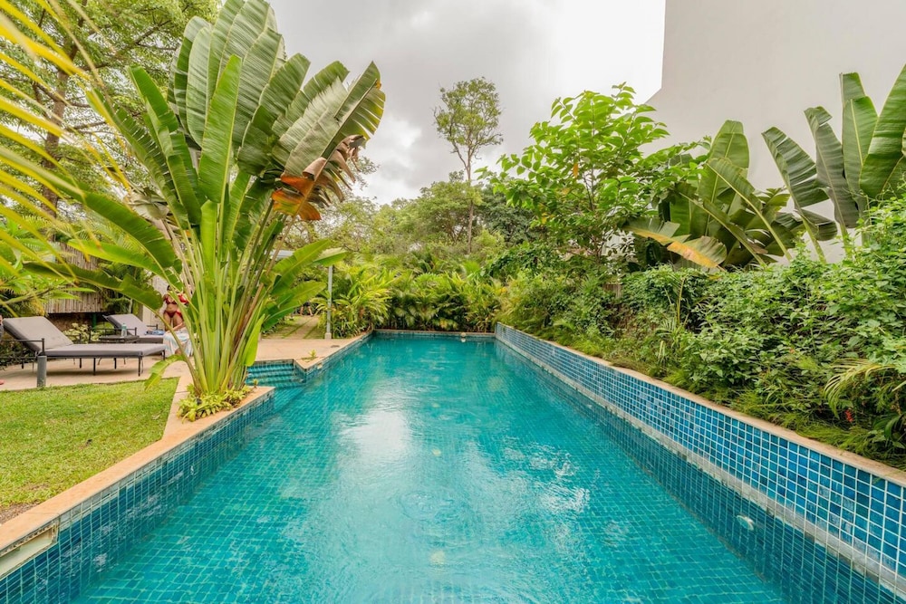 El Rocio by Hireavilla - 2BR With Pool in Assagao