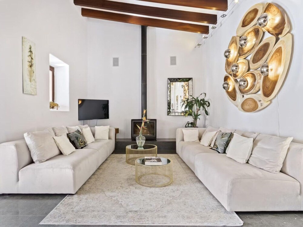 Rural Hideaway Villa in Stcarlos