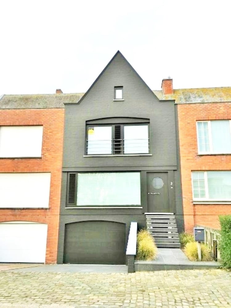 Villa in Wenduine Near Sandy Beaches