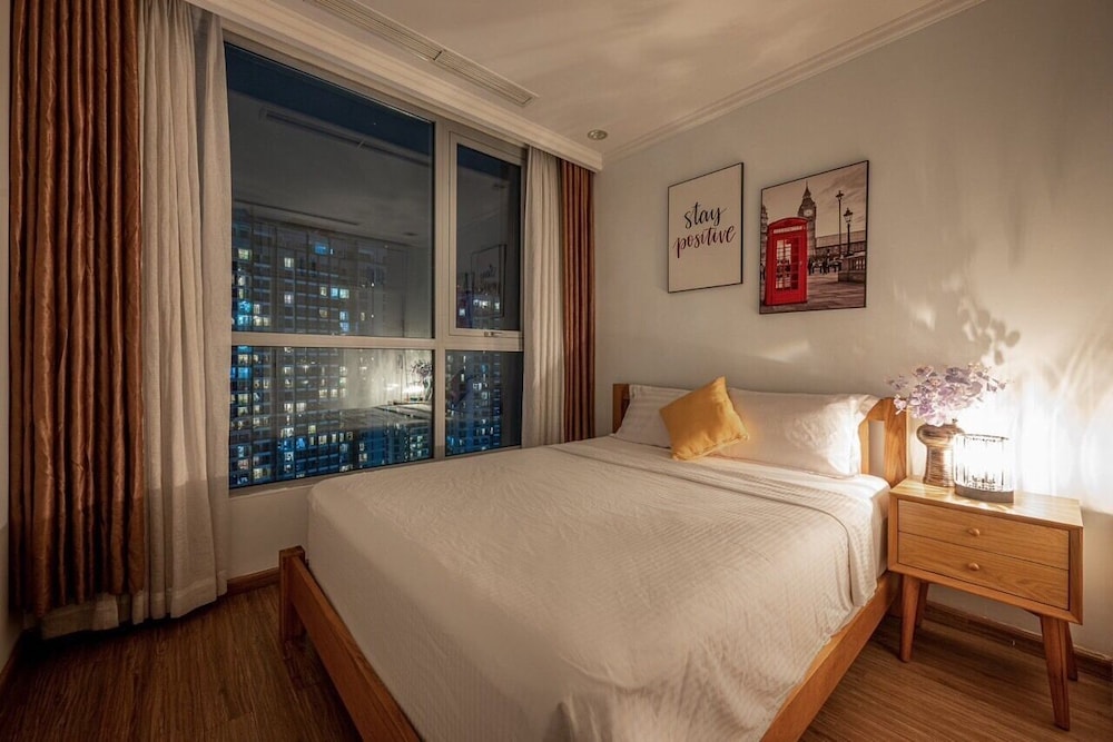 An Corner Vinhomes Central Park 2bedrooms