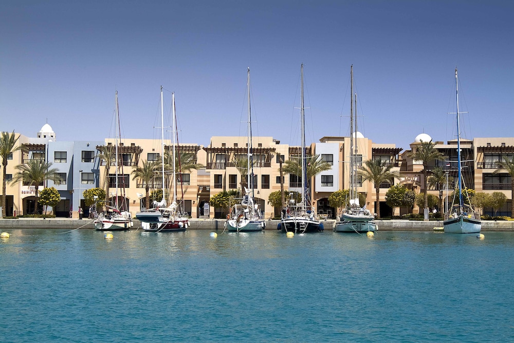 Marina Resort Port Ghalib Radisson Individuals