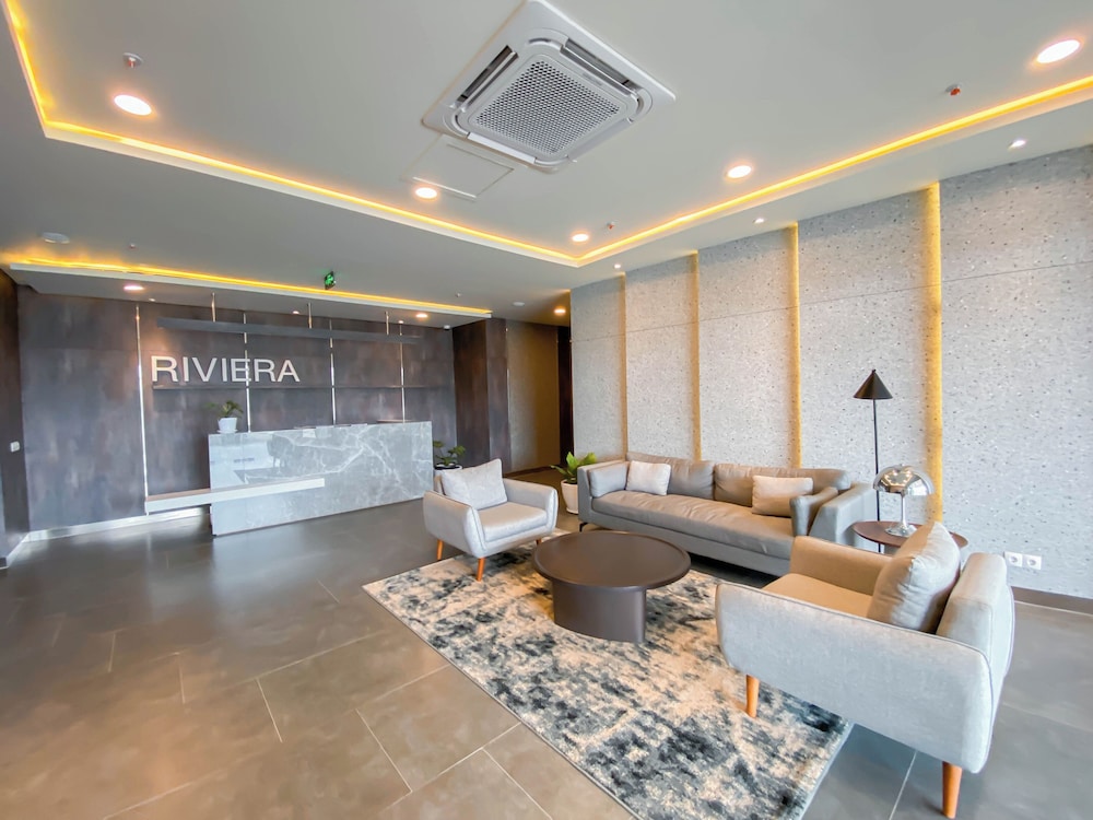 Simple And Bright 3Br At Meikarta Apartment